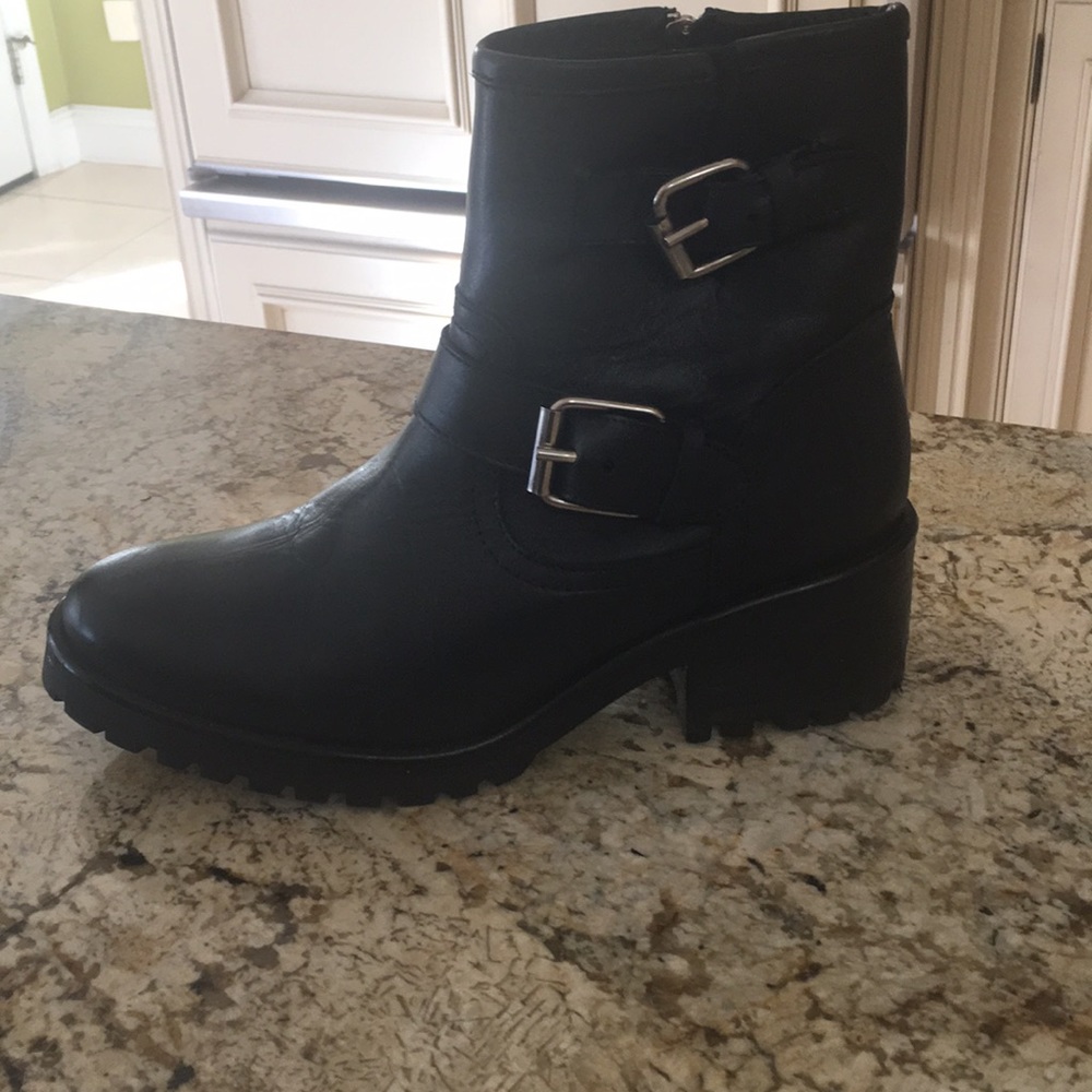 Steve Madden Boots